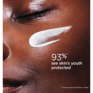 Clarins Youth-protecting Sunscreen Very High Protection SPF50 - Image 4